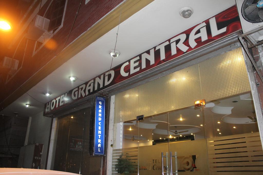 Hotel O Grand Central デリー エクステリア 写真